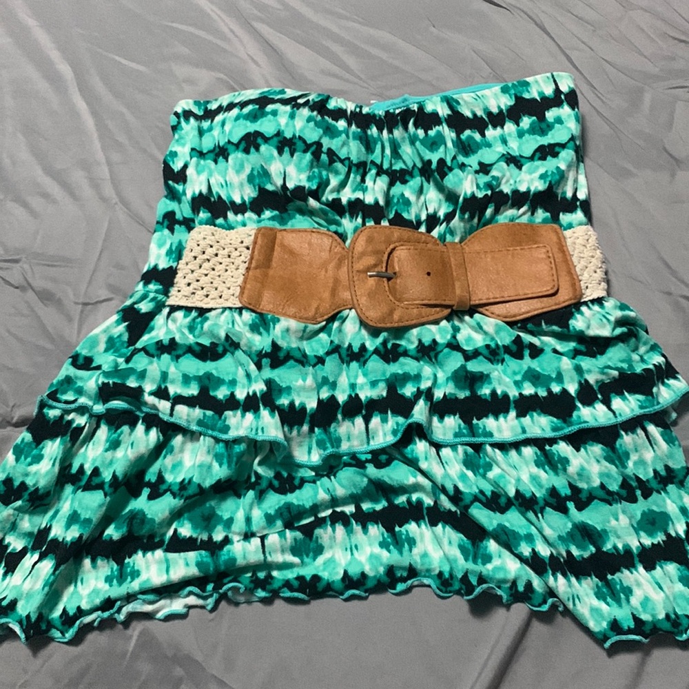 Strapless top